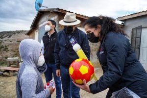 Apoyos, viviendas, familias, cobijas