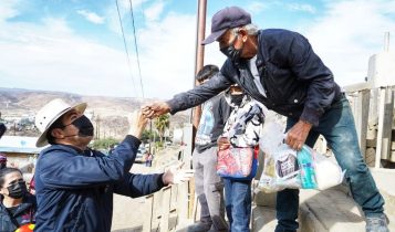 Apoyos, viviendas, familias, cobijas