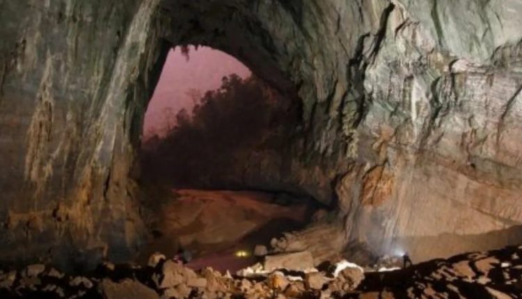 Cuevas, atrapados , Moscú