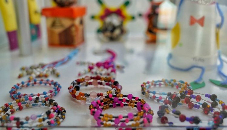 Emprendedores, apoyos, IMJUVER