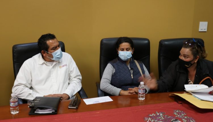 Tramites, terrenos, titulos