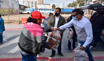 ayuda, despensa, vendedores