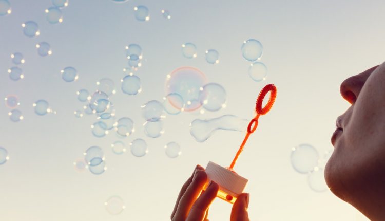 La obesidad, conocida también como un factor de riesgo cardiovascular, es uno de los principales causantes de enfermedades respiratorias en el ser humano, pudiendo ser padecimientos simples y hasta el síndrome de obesidad hipoventilación.