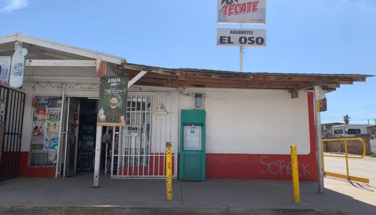 Muerte, abarrotes, tienda, paramédicos