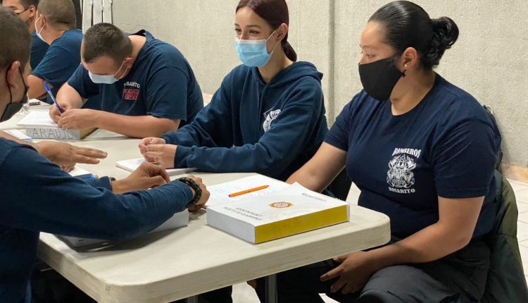 Bomberos de Rosarito, Academia, Bomberos de Tijuana,