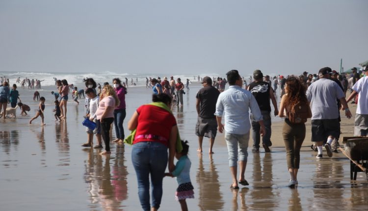 Covid, pandemia, playa, semana santa