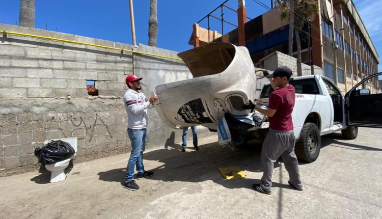 Negocio, contaminación, playa, indigentes 