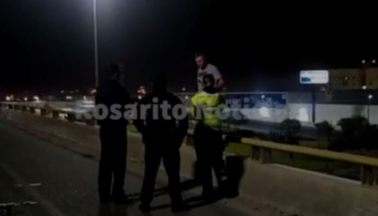 hombre, seguridad, bomberos, puente, intento suicidio