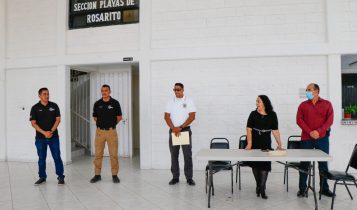 A Rosarito, Araceli Brown, Bomberos, Protección Civil