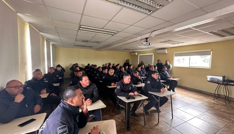 Durante la capacitación, se explicó la Alerta de Violencia de Género (AVGM), herramienta clave para erradicar agresiones feminicidas.